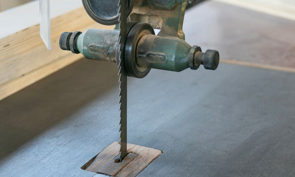 Common Injuries To Avoid When Using Band Saws - Texas Belting and Supply