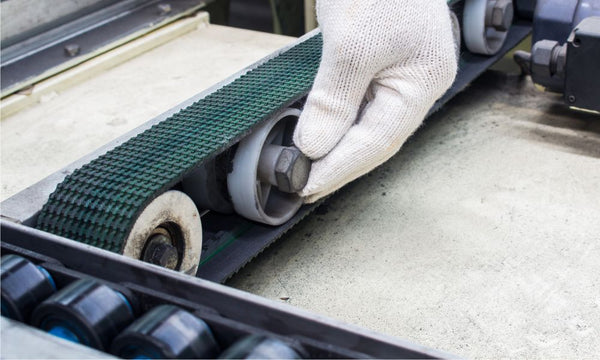 Diagnosing and Fixing Conveyor Belt Tracking Issues - Texas Belting and Supply